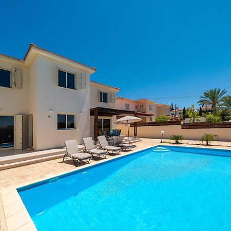 פרוטאראס Atlantica 4 Bedroom Villa Near The Beach מראה חיצוני תמונה