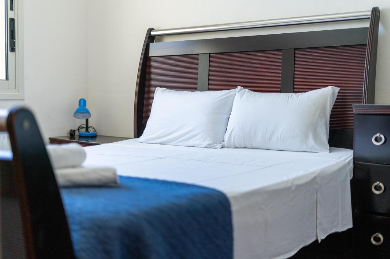 פרוטאראס Atlantica 4 Bedroom Villa Near The Beach מראה חיצוני תמונה