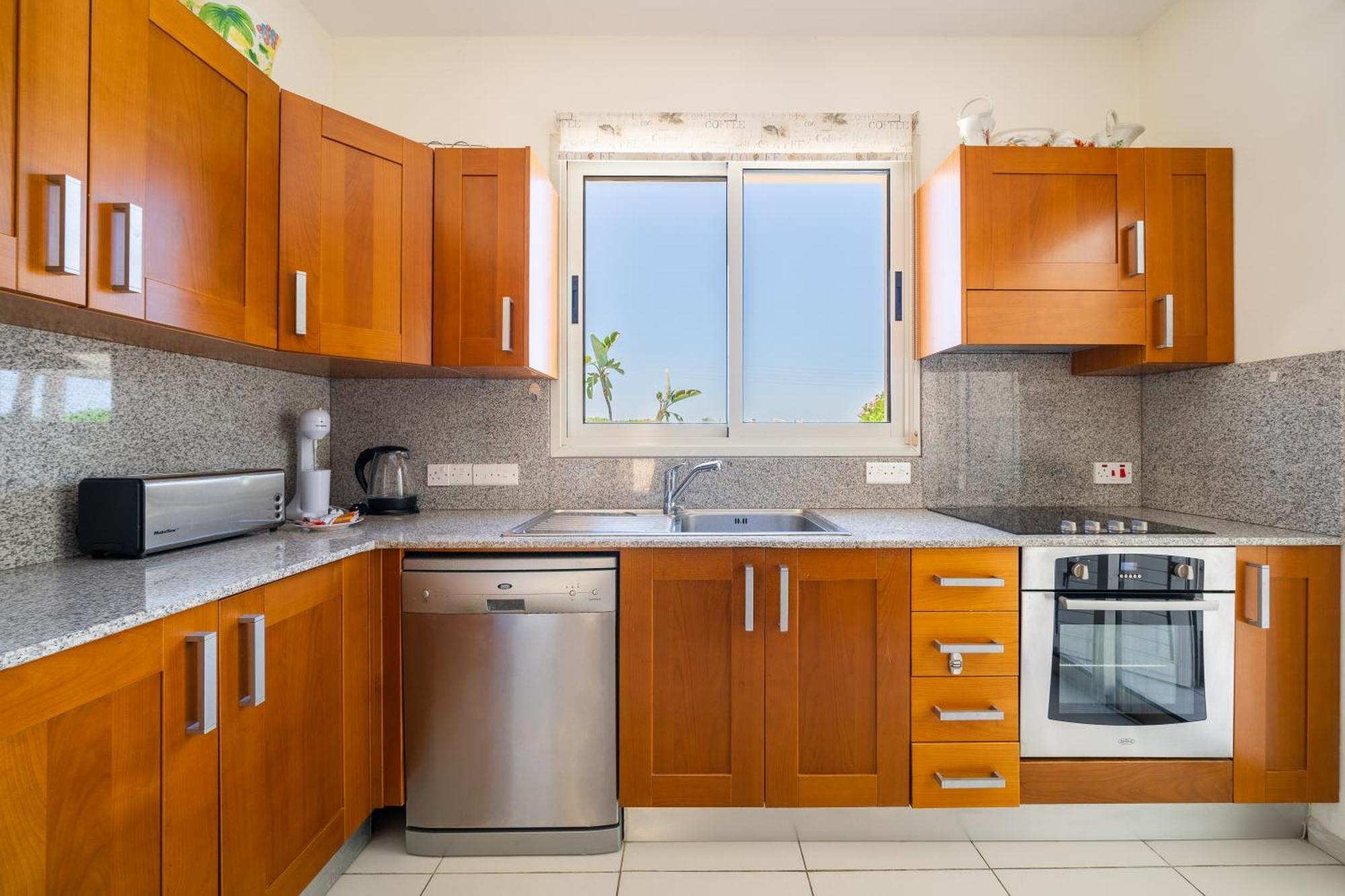 פרוטאראס Atlantica 4 Bedroom Villa Near The Beach מראה חיצוני תמונה