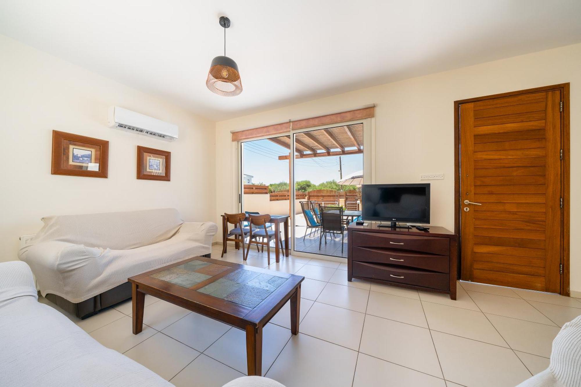 פרוטאראס Atlantica 4 Bedroom Villa Near The Beach מראה חיצוני תמונה