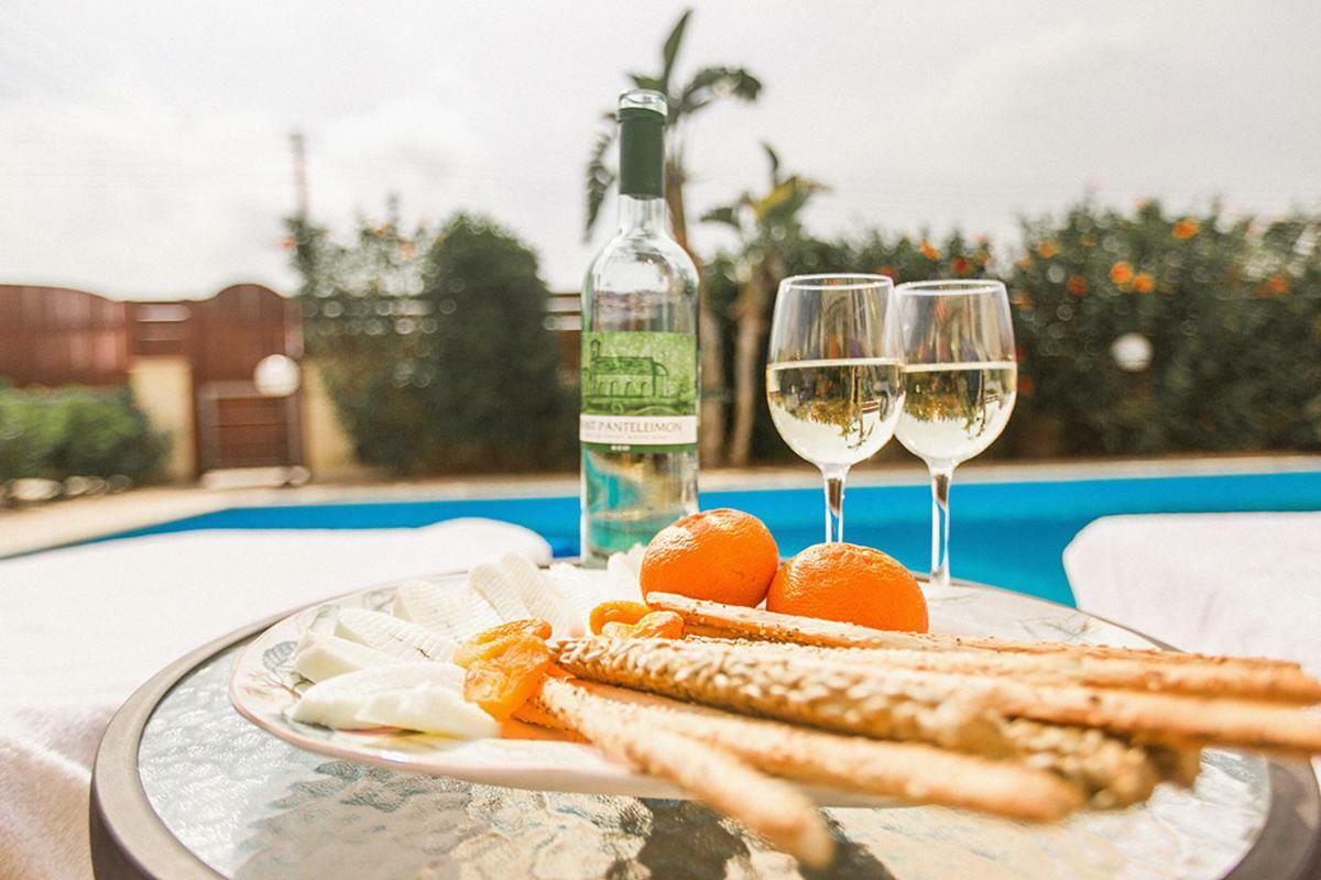 פרוטאראס Atlantica 4 Bedroom Villa Near The Beach מראה חיצוני תמונה